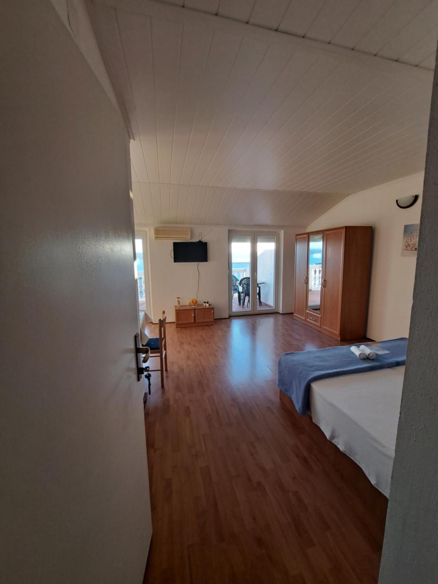 Apartments Maruna ماسلينتسا المظهر الخارجي الصورة